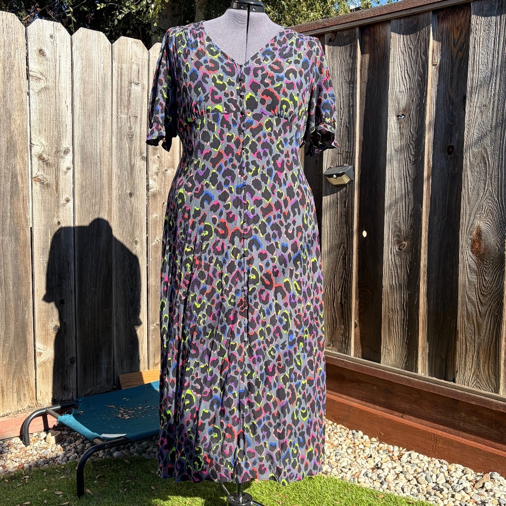 Grey with Rainbow Shadow Leopard Flute Sleeve Midi Tea Dress